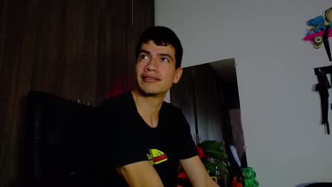 Snapshot of nymphobuddies chatting on 01/28/25, 03:04 David and Steven Independents online show from 01/28/25, 03:04