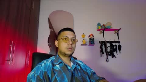 Snapshot of nymphobuddies chatting on 11/09/25, 02:15 David and Steven Independents online show from 11/09/25, 02:15