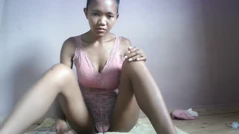 nympholinha online show from 02/24/25, 05:00