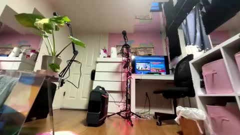 Snapshot of nymphomaticbaby chatting on 02/20/26, 01:33 nymphomaticbaby online show from 02/20/26, 01:33