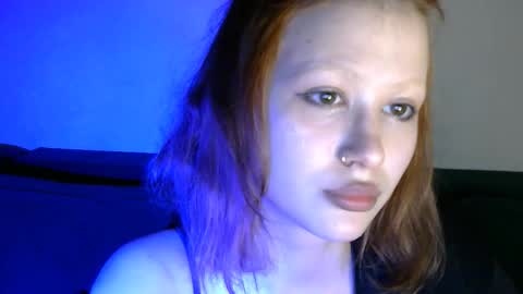 nyra_thira online show from 12/02/25, 12:16