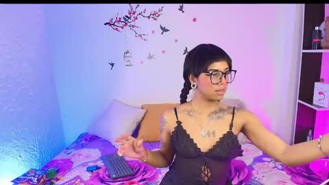 NYXHELLSQUEEN online show from 01/10/26, 09:41