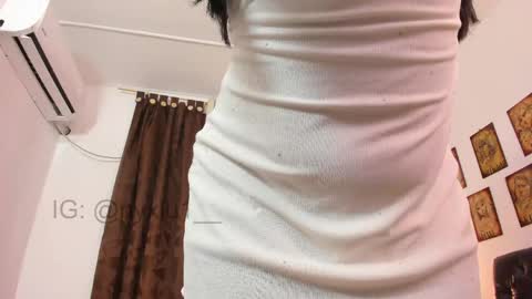 Snapshot of nyxlira chatting on 04/24/26, 10:34 Hi im lu followme here and instagram ebonalu online show from 04/24/26, 10:34