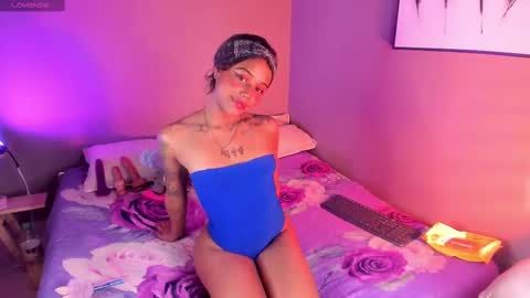 Nyx online show from 10/06/25, 07:55