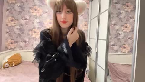 Mary online show from 01/16/26, 12:42