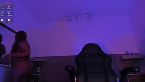 Nyx Shadow online show from 03/12/25, 04:19