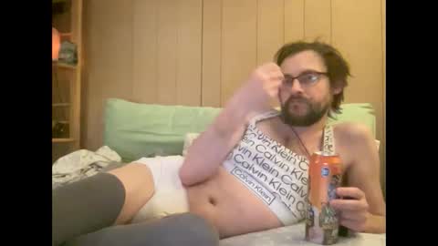 Snapshot of nyyanks232 chatting on 02/02/25, 05:21 harvestmoon online show from 02/02/25, 05:21