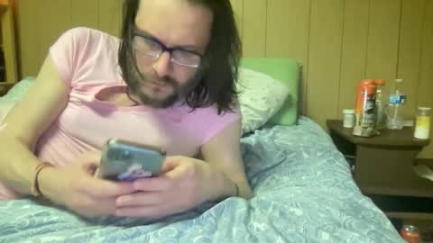 Snapshot of nyyanks232 chatting on 01/15/26, 07:35 harvestmoon online show from 01/15/26, 07:35