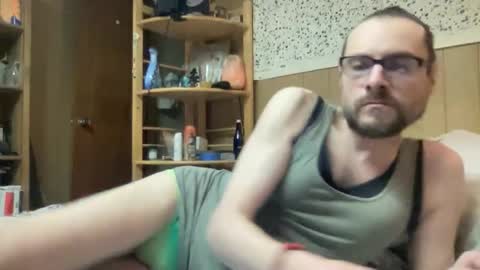 Snapshot of nyyanks232 chatting on 03/30/26, 05:25 harvestmoon online show from 03/30/26, 05:25