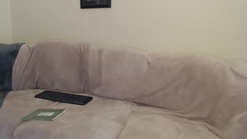 Snapshot of nzplaytime chatting on 01/03/25, 06:01 Stef Derek online show from 01/03/25, 06:01