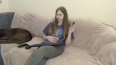 Snapshot of nzplaytime chatting on 01/12/25, 03:39 Stef Derek online show from 01/12/25, 03:39