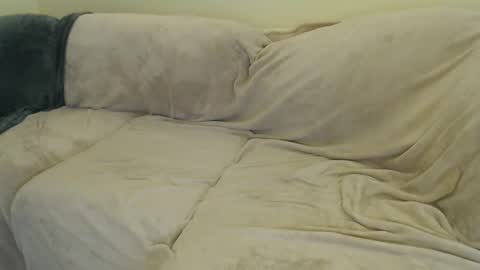 Snapshot of nzplaytime chatting on 02/19/25, 09:28 Stef Derek online show from 02/19/25, 09:28