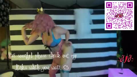 Snapshot of o0pepper0o chatting on 04/21/26, 09:06 Pepper online show from 04/21/26, 09:06