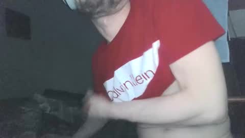 Snapshot of o0skindian0o chatting on 02/01/25, 07:26 BIGWANGGANG online show from 02/01/25, 07:26