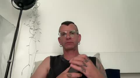 Snapshot of o_johnny_deep_o chatting on 07/17/26, 09:27 Jonathan Deep online show from 07/17/26, 09:27