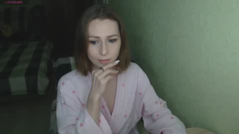 Snapshot of oaklyndobson chatting on 02/02/25, 04:11 Oaklyn online show from 02/02/25, 04:11