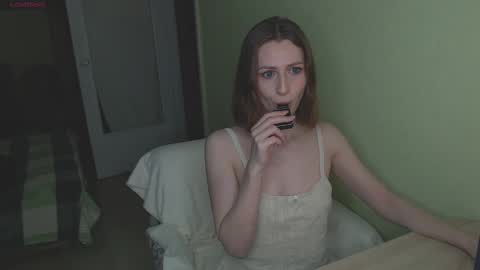 Snapshot of oaklyndobson chatting on 03/03/25, 05:29 Oaklyn online show from 03/03/25, 05:29