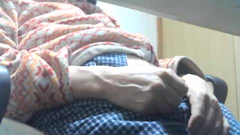 Snapshot of obahiro823844 chatting on 05/10/26, 12:21 obahiro823844 online show from 05/10/26, 12:21