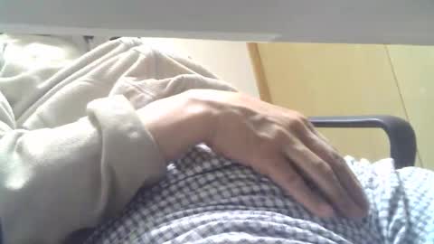 Snapshot of obahiro823844 chatting on 05/17/26, 02:57 obahiro823844 online show from 05/17/26, 02:57