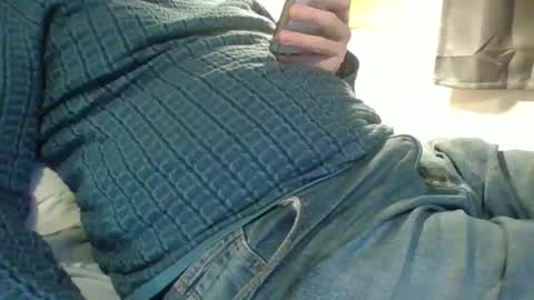 Snapshot of obedient9402 chatting on 01/20/25, 10:26 obedient9402 online show from 01/20/25, 10:26