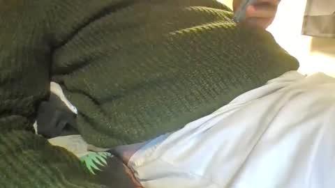 Snapshot of obedient9402 chatting on 10/16/25, 08:43 obedient9402 online show from 10/16/25, 08:43