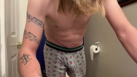 obedientblonde89 online show from 12/24/24, 12:44