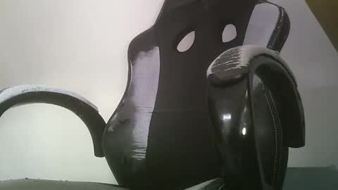 Snapshot of obiwan505 chatting on 03/04/26, 10:54 Obiwan online show from 03/04/26, 10:54