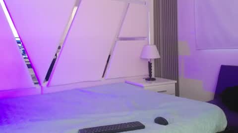 oblivionlove online show from 11/12/25, 09:03