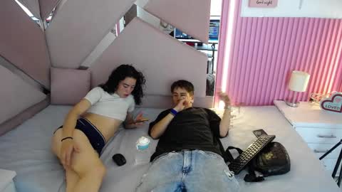 Snapshot of oblivionlove chatting on 04/06/26, 09:27 oblivionlove online show from 04/06/26, 09:27