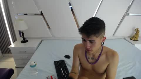 Snapshot of oblivionlove chatting on 04/21/26, 09:50 oblivionlove online show from 04/21/26, 09:50