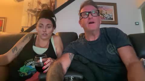 Snapshot of obsidianheartsx chatting on 09/26/25, 05:33 SimplyUs online show from 09/26/25, 05:33