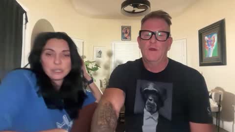 Snapshot of obsidianheartsx chatting on 10/03/25, 08:55 SimplyUs online show from 10/03/25, 08:55