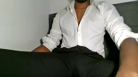 ocean8uk online show from 11/12/25, 10:48