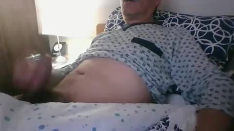 Snapshot of ocorrea chatting on 12/27/24, 03:31 ocorrea online show from 12/27/24, 03:31