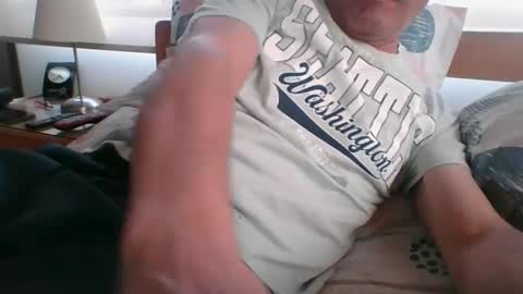 Snapshot of ocorrea chatting on 09/21/25, 09:38 ocorrea online show from 09/21/25, 09:38