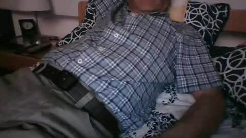 Snapshot of ocorrea chatting on 10/07/25, 11:02 ocorrea online show from 10/07/25, 11:02