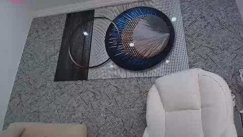 independent model online show from 02/24/26, 05:22