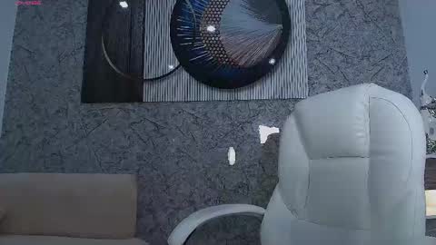 Snapshot of octavia_rouse chatting on 03/13/26, 12:56 independent model online show from 03/13/26, 12:56