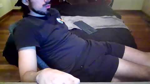 Snapshot of octobersky1993 chatting on 12/21/24, 09:12 Sky online show from 12/21/24, 09:12