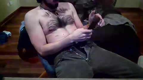 Snapshot of octobersky1993 chatting on 12/27/24, 07:51 Sky online show from 12/27/24, 07:51