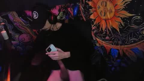 Snapshot of octopusstork chatting on 01/16/26, 09:52 PetiteDabs1994 online show from 01/16/26, 09:52