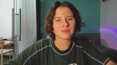 Evie online show from 12/12/24, 02:22