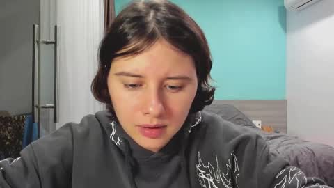 Evie online show from 12/15/24, 11:01