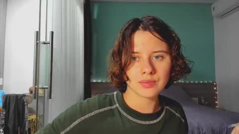 Evie online show from 12/27/24, 12:34