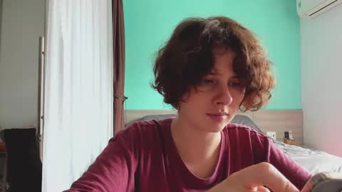 Evie online show from 01/20/25, 05:48