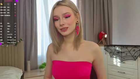 Snapshot of odeliagrabb chatting on 10/21/25, 04:13 Agata online show from 10/21/25, 04:13