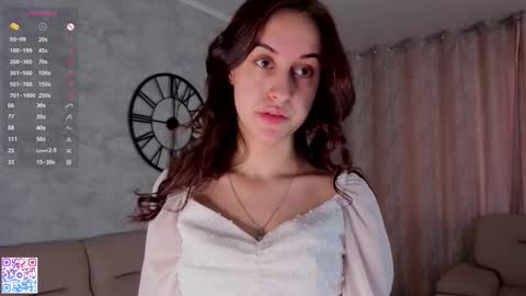 Elisa online show from 02/19/26, 04:41