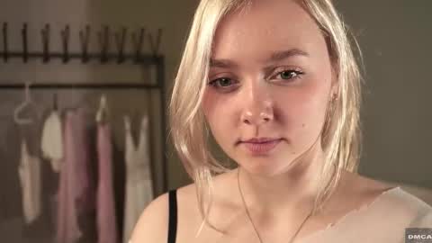 Snapshot of odelynbrower chatting on 09/22/25, 07:38 Alice online show from 09/22/25, 07:38