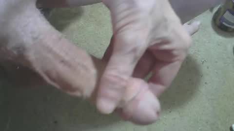 Snapshot of odentonman4fun chatting on 04/14/26, 11:05 odentonman4fun online show from 04/14/26, 11:05