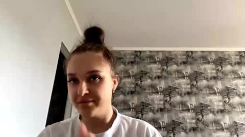 Mira online show from 06/03/26, 11:57